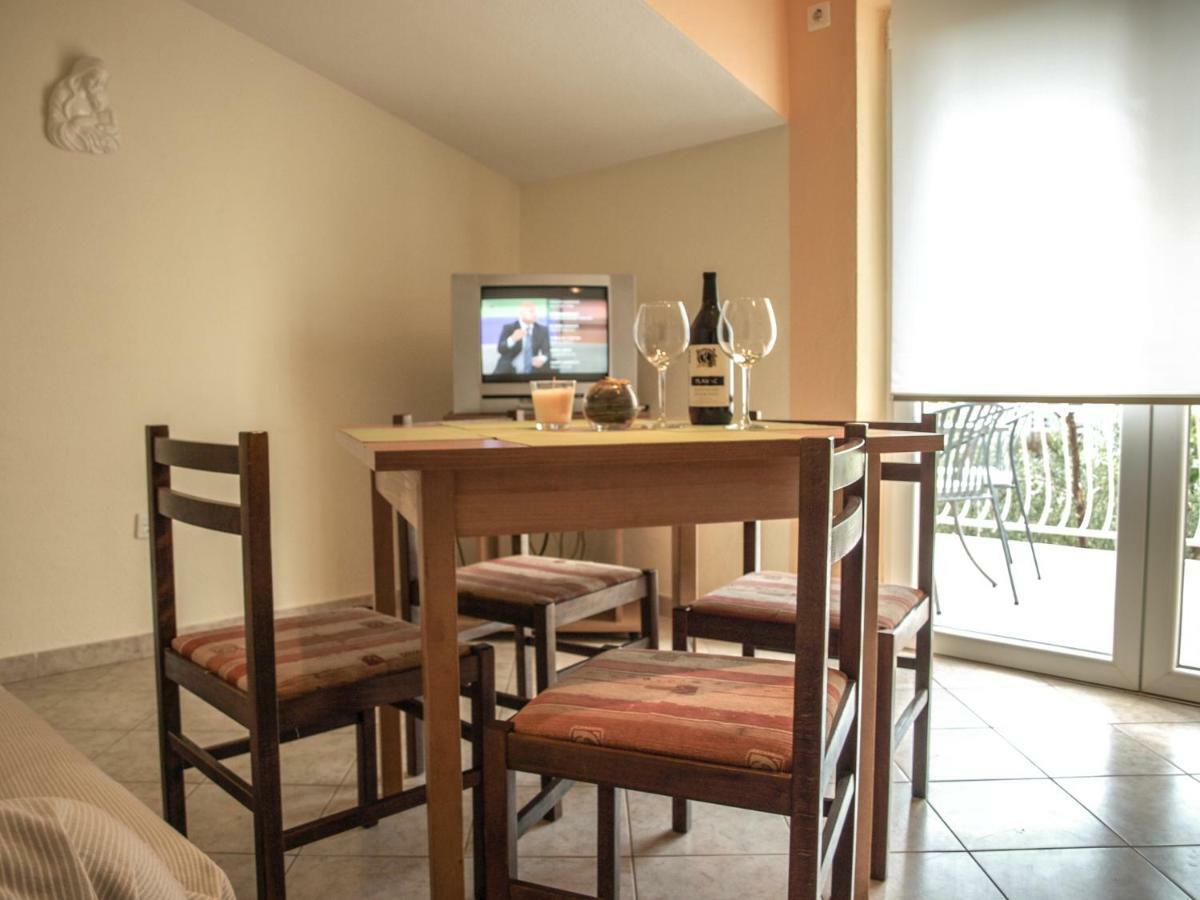 Apartment Pletikosic Kastela