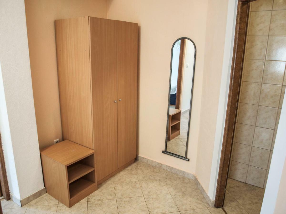 Pletikosic Apartment Kastela