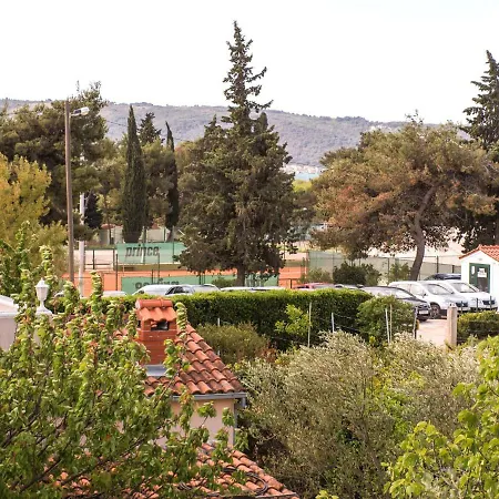 Apartment Pletikosic Kastela Exterior photo